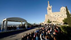 Le Pape François au mémorial des marins et migrants disparus en mer, à Marseille, vendredi 22 septembre 2023. 