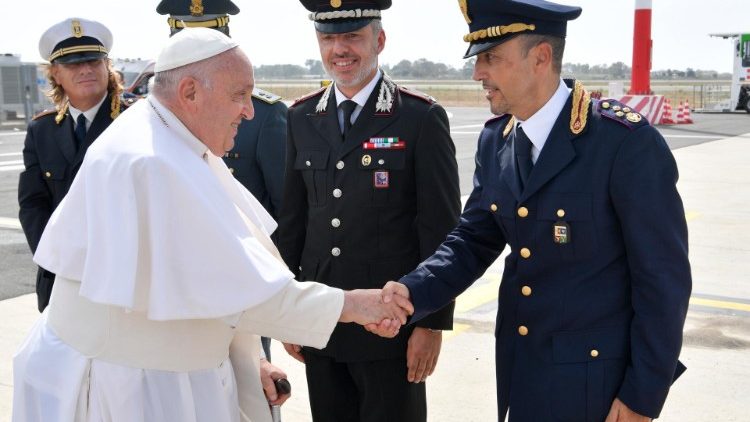 Il Papa in partenza per Marsiglia