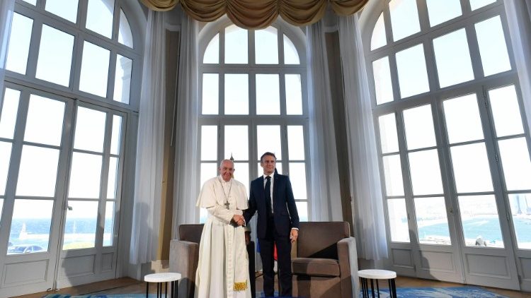 Sveti Otac i francuski predsjednik Macron