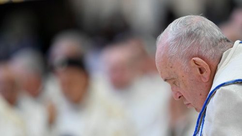 Recueil du Pape: que l’Église soit faite de saints, pas de mondains