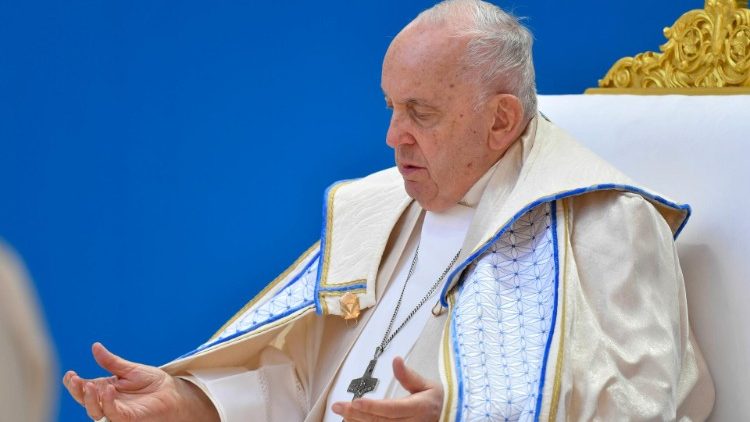 El Papa Francisco en las misa en Marsella: “Un corazón frío y aburrido arrastra la vida de modo mecánico"