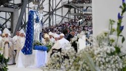 البابا فرنسيس يختتم زيارته الرسولية إلى مرسيليا