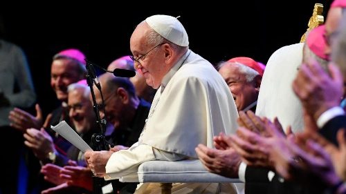 Pope in Marseille: Make Mediterranean a laboratory of peace in the world