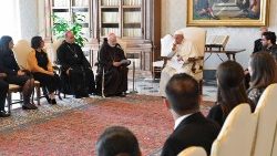 Papież: ważne, aby całe społeczeństwa przyjęły kulturę troski o nieletnich 
