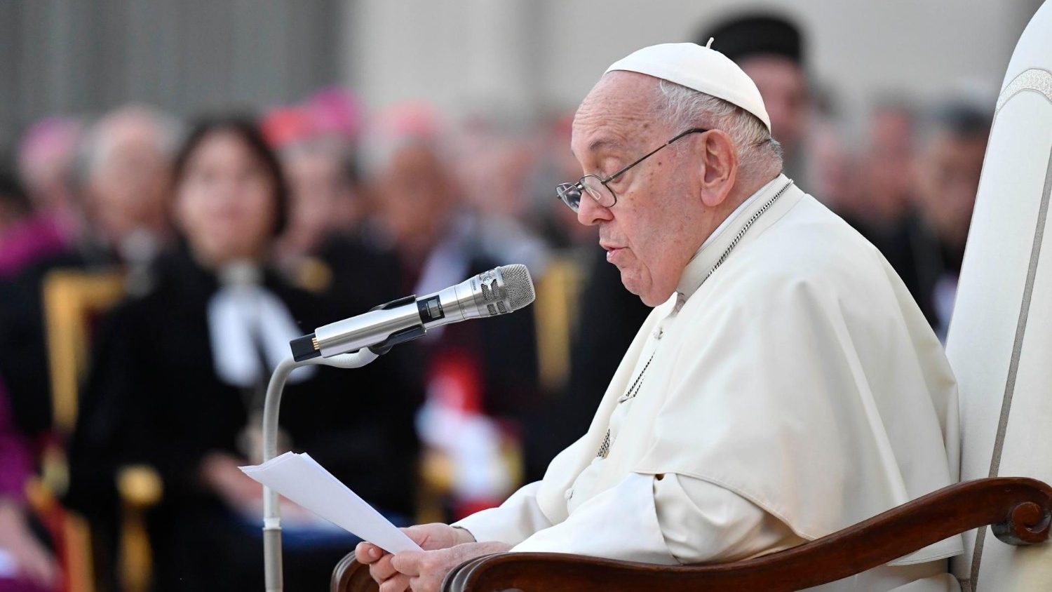 Pope Francis Calls on Catholics for Prayer and Peace in War-Torn Areas and Synod on Synodality