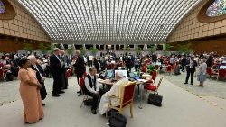 Fotografie ze zasedání synody v říjnu minulého roku ve Vatikánu