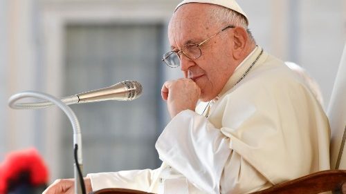 El Papa en la catequesis: El perdón es la caricia de Dios para todos nosotros