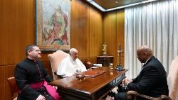 O encontro durou meia hora no Vaticano