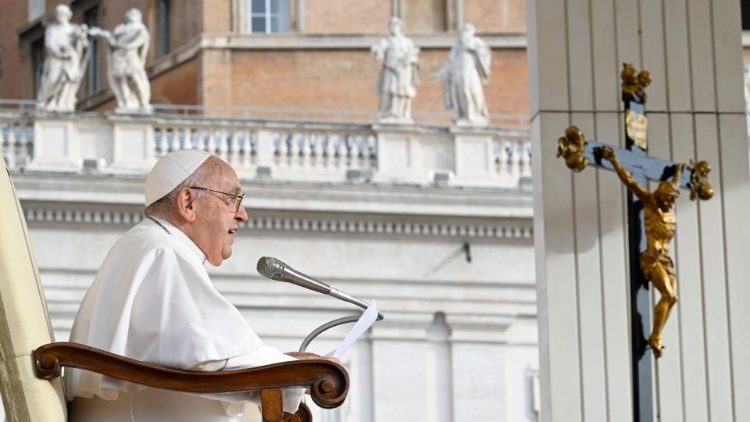 教皇フランシスコ　2023年10月18日の一般謁見　バチカン・聖ペトロ広場