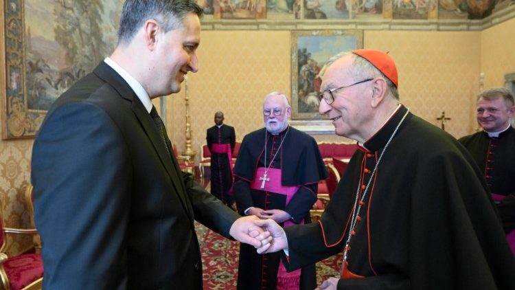 Susret s Papinim državnim tajnikom kardinalom Pietrom Parolinom