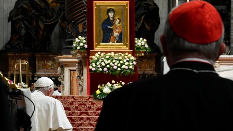 Papa Francisko akiongoza sala ya kuombea amani duniani