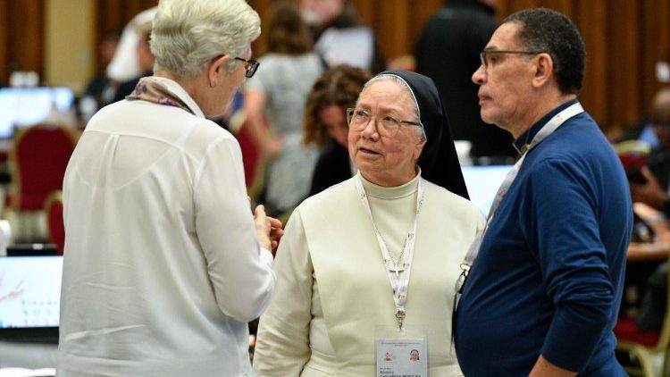 Bei der Synode zum Thema Synodalität, Teil 1, im Oktober 2023 im Vatikan