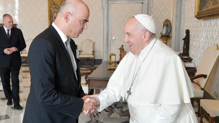 Popiežius priėmė Šveicarijos prezidentą