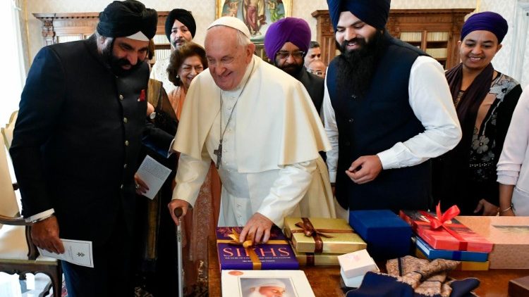 2023.11.11 Sikhu kopienas pārstāvju vizīte Vatikānā