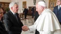 Papst Franziskus begrüßt Iraks Präsidenten Abdul Latif Jamal Rashid