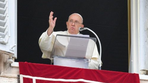 Il Papa: non lasciamoci paralizzare dalla paura ma rischiamo con fiducia
