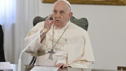 Папа Франциск на неделната молитва "Ангел Господен" 