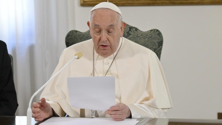 Papa Franjo tijekom podnevnog nagovora 03. prosinca 2023.