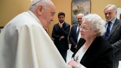Roseline Hamel lors de sa rencontre avec le Pape François, mercredi 6 décembre 2023
