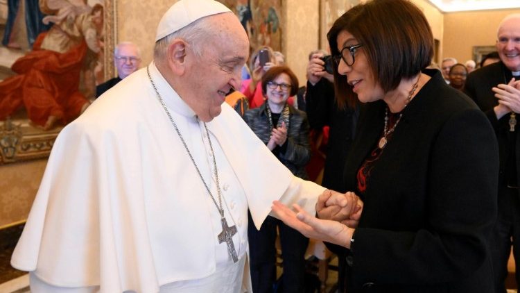 O Papa recebe em audincia os membros do Movimento dos Focolares (Vatican Media)