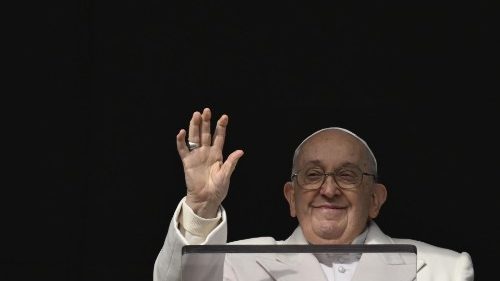 El Papa: Como María, asombrarse de los dones de Dios, no darlos por supuestos