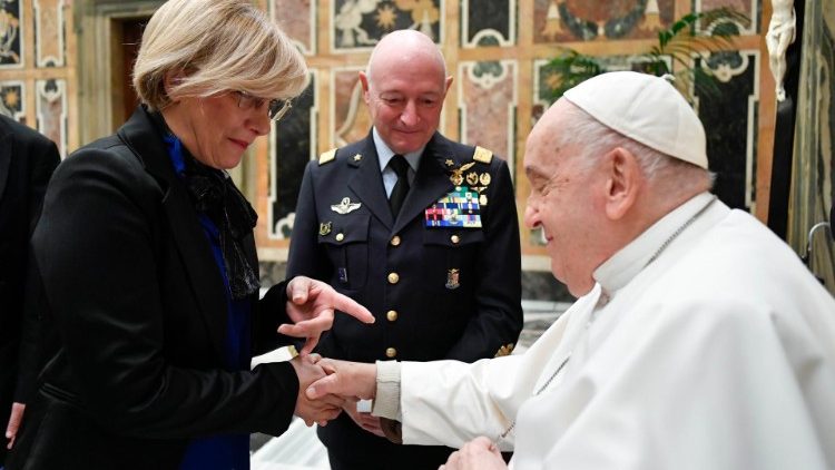 Papa Franjo s predstavnicima talijanskih zračnih snaga