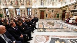 Ferenc pápa találkozott Itália régióinak prefektusaival 