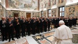 Papież przyjął prefektów włoskich miast