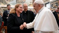 Pope meeting organizers of Christmas “Concert with the Poor and for the Poor”