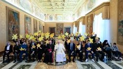 Francesco con i ragazzi dell'Azione Cattolica Italiana