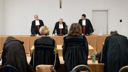 La lettura della sentenza del processo per la gestione dei fondi della Santa Sede