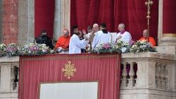 Папа Франциск по време на благословията Urbi et Orbi