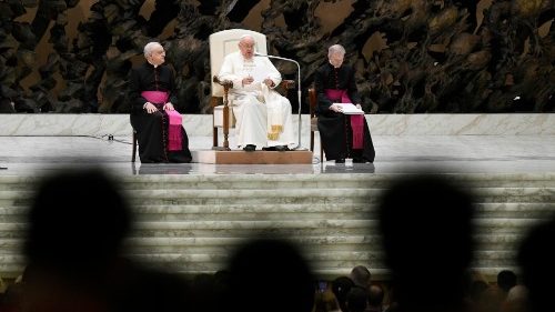 El Papa en la catequesis: El cristiano no está solo en la lucha contra las tentaciones
