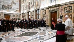 L'incontro del Papa con i membri dell'Associazione sportiva "Athletica Vaticana"