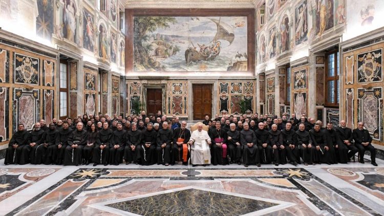 Papa Francisco com a Delegação do Studium Biblicum Franciscanum