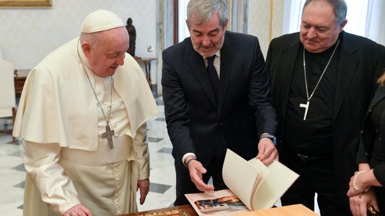 Le Pape reçoit le président de la région des Canaries