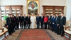 Pave Frans vil besøge Vietnam. Delegerede fra landets kommunistiske parti på besøg i Vatikanet