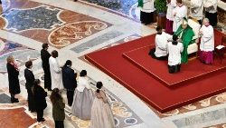 Ferenc pápa a szentmisén lektorokat és katekétákat avatott 