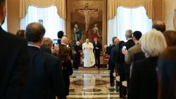 Audiência do Papa aos participantes do Simpósio organizado pela Vinitaly (Vatican Media)