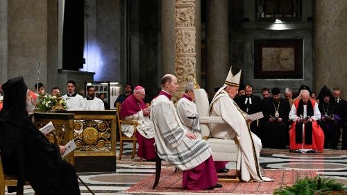Папа: христианский путь к единству проходит через молитву