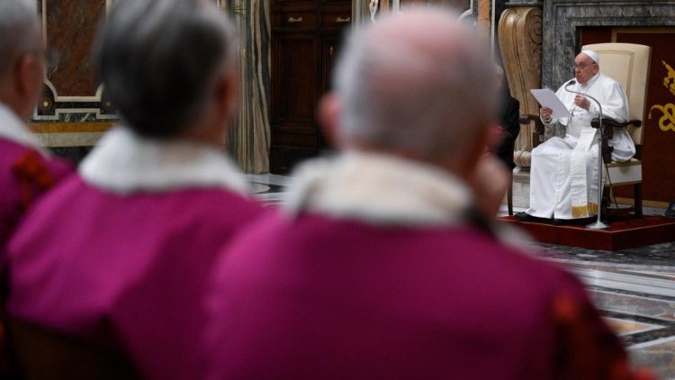 Papa se obraća članovima suda Rimske rote
