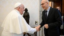 Il Papa con Volker Turk, Alto Commissario dell'Onu per i Diritti Umani