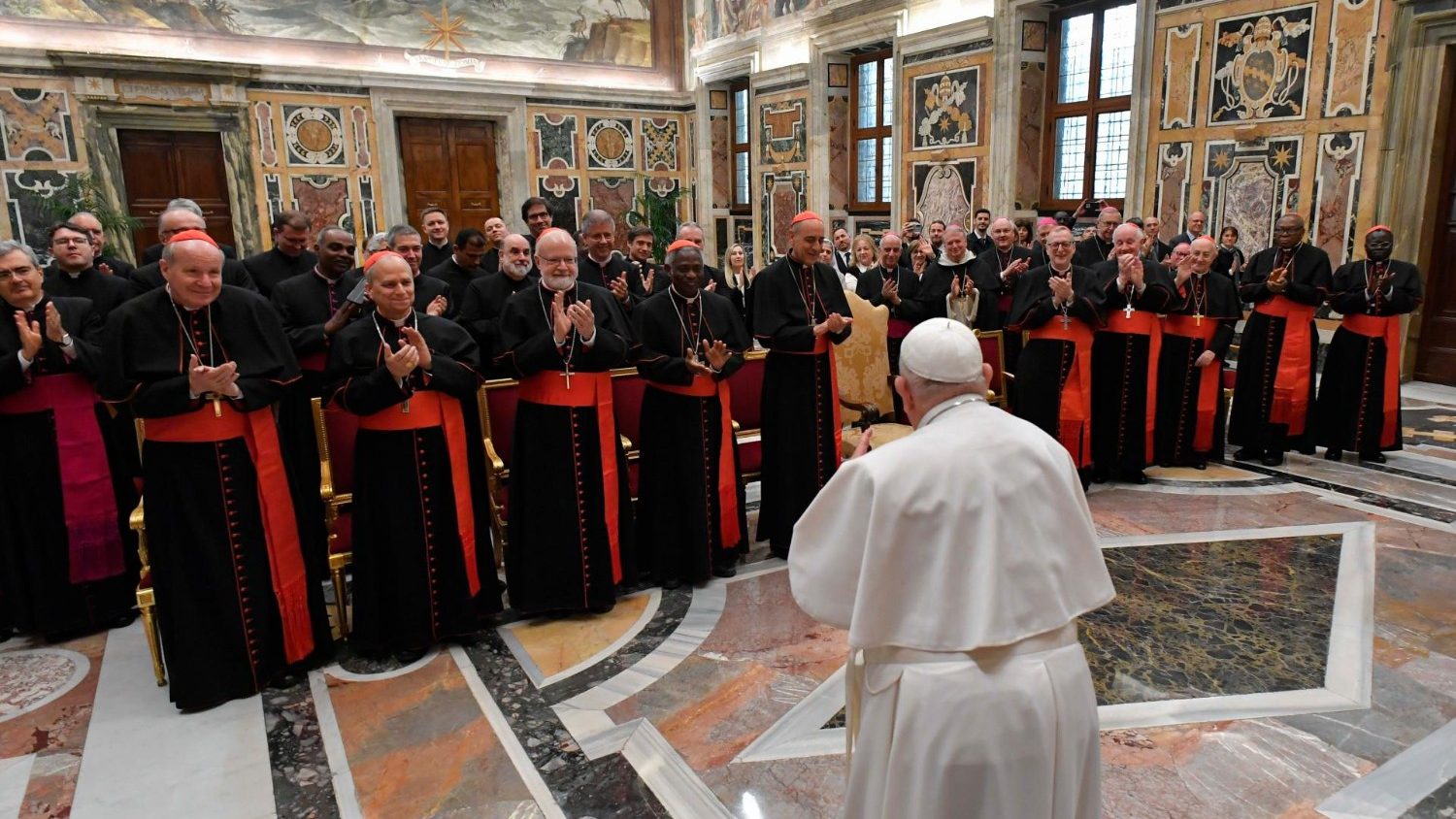 Paus Fransiskus menyatakan bahwa yang diberkati adalah umatnya, bukan persatuannya