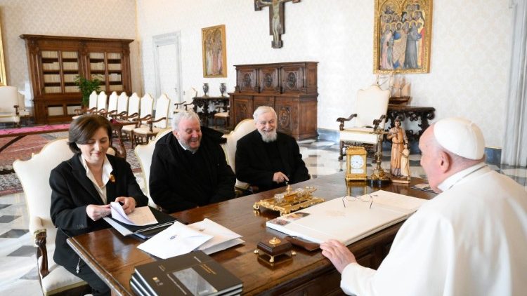 L'udienza del Papa alla équipe internazionale responsabile del Cammino Neocatecumenale