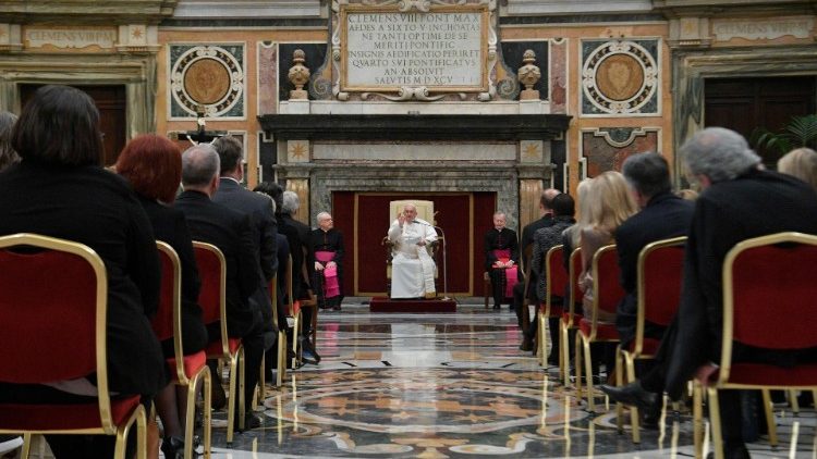 Audijencija je održana u Dvorani Klementina u Vatikanu