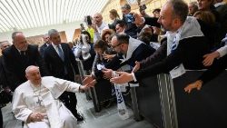 البابا يستقبل أساتذة وطلاب معهد روتوندي في الذكرة السنوية الـ٤٢٥ لتأسيسه
