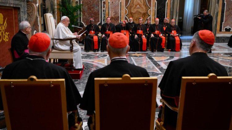 Ferenc pápa az Istentiszteleti és Szentségfegyelmi Dikasztérium plenáris ülésének tagjaival