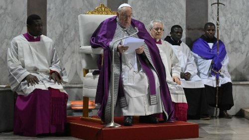 El Papa cancela sus audiencias por un leve estado gripal
