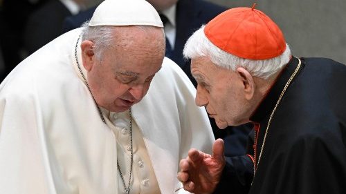 Il grazie del Papa al cardinale Simoni, “martire vivente” della dittatura in Albania 
