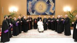 Ferenc pápa a cilíciai örmény patriarkális egyház szinódusával